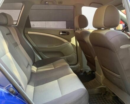 Синий Шевроле Лачетти, объемом двигателя 1.8 л и пробегом 260 тыс. км за 3500 $, фото 3 на Automoto.ua