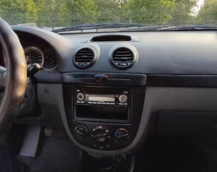 Синий Шевроле Лачетти, объемом двигателя 1.6 л и пробегом 233 тыс. км за 5200 $, фото 4 на Automoto.ua