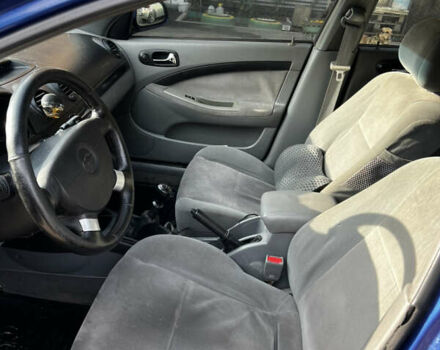 Синий Шевроле Лачетти, объемом двигателя 1.8 л и пробегом 200 тыс. км за 3900 $, фото 6 на Automoto.ua