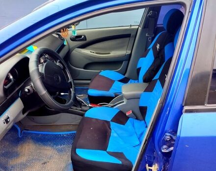 Синий Шевроле Лачетти, объемом двигателя 1.6 л и пробегом 250 тыс. км за 3500 $, фото 1 на Automoto.ua