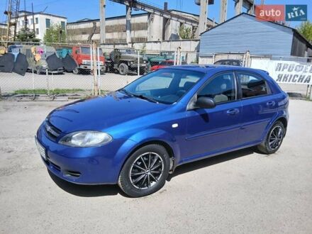 Шевроле Лачетті 2005 у Тернополі на Automoto.ua Синій Шевроле Лачетті, об'ємом двигуна 1.6 л та пробігом 214 тис. км за 3500 $, фото 1 на Automoto.ua
