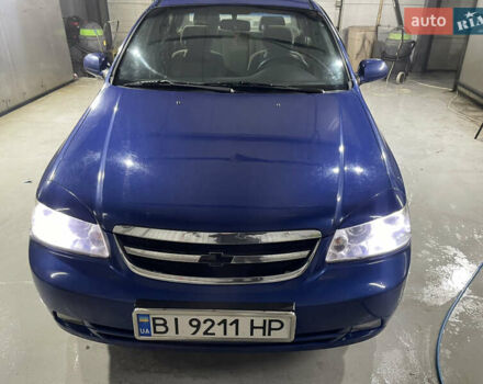 Синий Шевроле Лачетти, объемом двигателя 1.8 л и пробегом 251 тыс. км за 4200 $, фото 1 на Automoto.ua