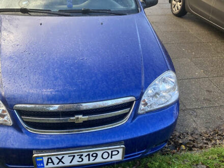 Синий Шевроле Лачетти, объемом двигателя 1.6 л и пробегом 105 тыс. км за 5000 $, фото 1 на Automoto.ua