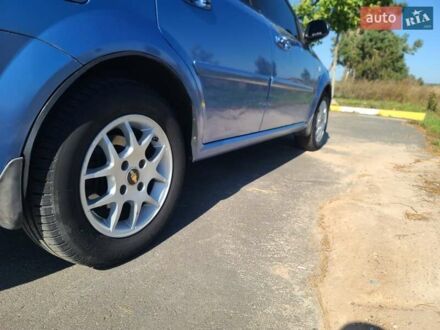 Синий Шевроле Лачетти, объемом двигателя 1.6 л и пробегом 255 тыс. км за 4500 $, фото 1 на Automoto.ua