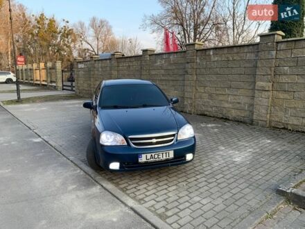 Синій Шевроле Лачетті, об'ємом двигуна 1.8 л та пробігом 255 тис. км за 4000 $, фото 1 на Automoto.ua