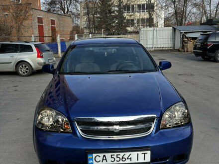 Синий Шевроле Лачетти, объемом двигателя 1.8 л и пробегом 200 тыс. км за 3900 $, фото 1 на Automoto.ua