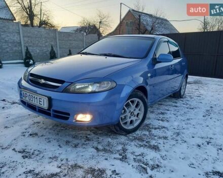 Синий Шевроле Лачетти, объемом двигателя 1.8 л и пробегом 242 тыс. км за 5000 $, фото 1 на Automoto.ua