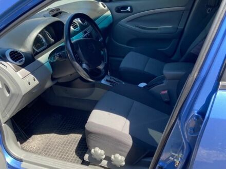 Синий Шевроле Лачетти, объемом двигателя 1.8 л и пробегом 142 тыс. км за 5000 $, фото 1 на Automoto.ua