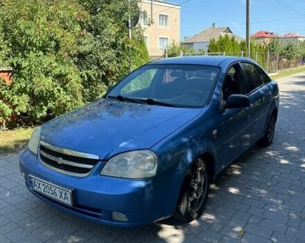 Синий Шевроле Лачетти, объемом двигателя 1.6 л и пробегом 400 тыс. км за 2100 $, фото 1 на Automoto.ua