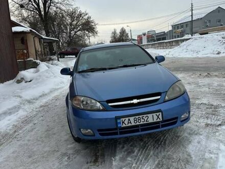 Синий Шевроле Лачетти, объемом двигателя 1.8 л и пробегом 138 тыс. км за 5000 $, фото 1 на Automoto.ua