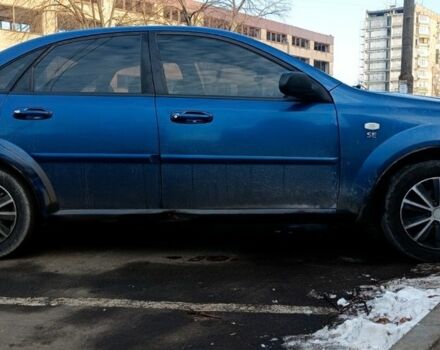 Синий Шевроле Лачетти, объемом двигателя 1.6 л и пробегом 300 тыс. км за 2300 $, фото 1 на Automoto.ua