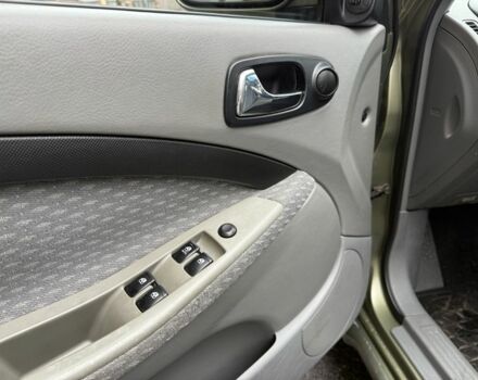 Зеленый Шевроле Лачетти, объемом двигателя 1.8 л и пробегом 275 тыс. км за 3800 $, фото 12 на Automoto.ua