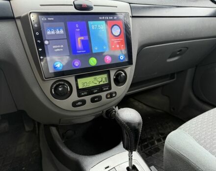 Зеленый Шевроле Лачетти, объемом двигателя 1.8 л и пробегом 275 тыс. км за 3800 $, фото 7 на Automoto.ua