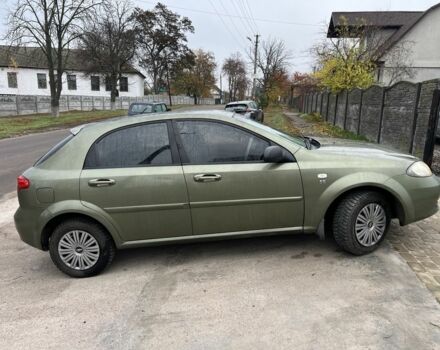 Зеленый Шевроле Лачетти, объемом двигателя 1.6 л и пробегом 190 тыс. км за 3350 $, фото 8 на Automoto.ua