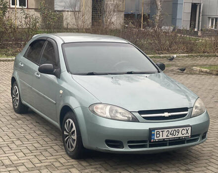 Зеленый Шевроле Лачетти, объемом двигателя 1.6 л и пробегом 330 тыс. км за 4000 $, фото 5 на Automoto.ua