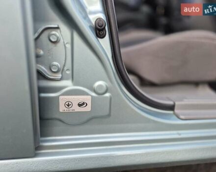 Зеленый Шевроле Лачетти, объемом двигателя 1.8 л и пробегом 203 тыс. км за 4200 $, фото 5 на Automoto.ua