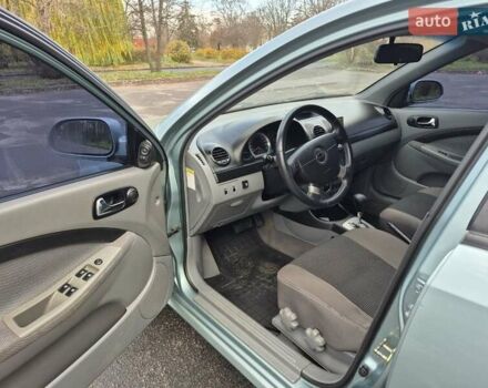 Зеленый Шевроле Лачетти, объемом двигателя 1.8 л и пробегом 203 тыс. км за 4200 $, фото 3 на Automoto.ua