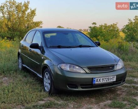 Зеленый Шевроле Лачетти, объемом двигателя 1.6 л и пробегом 200 тыс. км за 3100 $, фото 1 на Automoto.ua