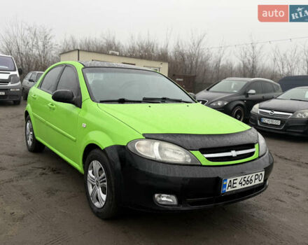 Зеленый Шевроле Лачетти, объемом двигателя 1.6 л и пробегом 350 тыс. км за 2450 $, фото 1 на Automoto.ua