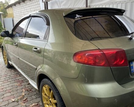 Зелений Шевроле Лачетті, об'ємом двигуна 1.8 л та пробігом 221 тис. км за 4200 $, фото 2 на Automoto.ua