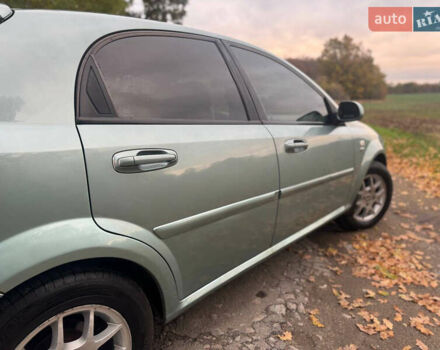 Зеленый Шевроле Лачетти, объемом двигателя 1.8 л и пробегом 228 тыс. км за 3400 $, фото 4 на Automoto.ua