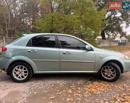 Зеленый Шевроле Лачетти, объемом двигателя 1.8 л и пробегом 228 тыс. км за 3400 $, фото 3 на Automoto.ua