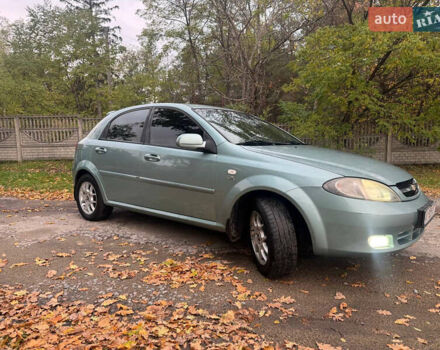 Зеленый Шевроле Лачетти, объемом двигателя 1.8 л и пробегом 228 тыс. км за 3400 $, фото 2 на Automoto.ua