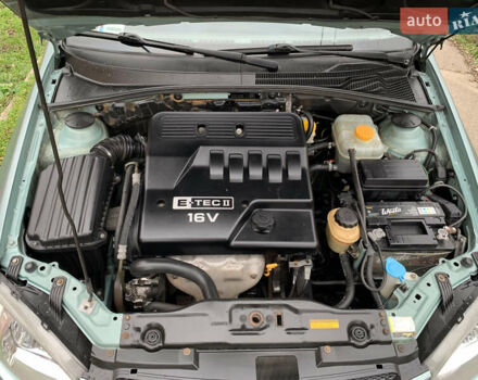 Зеленый Шевроле Лачетти, объемом двигателя 1.6 л и пробегом 270 тыс. км за 3650 $, фото 15 на Automoto.ua