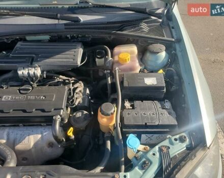 Зеленый Шевроле Лачетти, объемом двигателя 1.6 л и пробегом 190 тыс. км за 4100 $, фото 10 на Automoto.ua