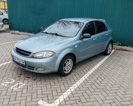 Зеленый Шевроле Лачетти, объемом двигателя 1.6 л и пробегом 277 тыс. км за 3750 $, фото 5 на Automoto.ua