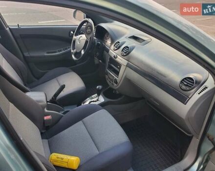 Зеленый Шевроле Лачетти, объемом двигателя 1.6 л и пробегом 190 тыс. км за 4100 $, фото 2 на Automoto.ua