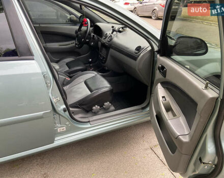 Зеленый Шевроле Лачетти, объемом двигателя 1.6 л и пробегом 308 тыс. км за 5200 $, фото 8 на Automoto.ua