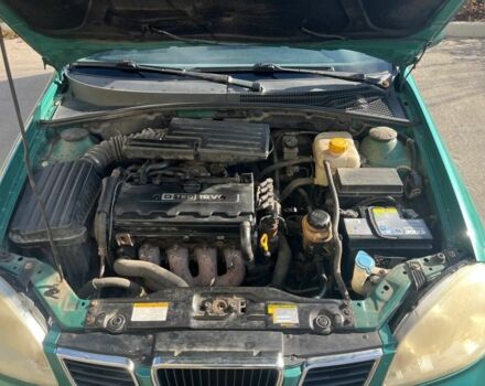 Зеленый Шевроле Лачетти, объемом двигателя 1.8 л и пробегом 256 тыс. км за 3500 $, фото 7 на Automoto.ua