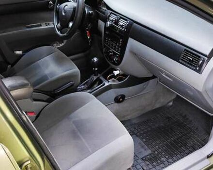 Зелений Шевроле Лачетті, об'ємом двигуна 1.8 л та пробігом 388 тис. км за 5399 $, фото 11 на Automoto.ua