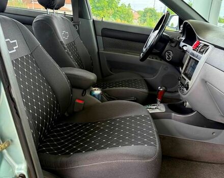 Зеленый Шевроле Лачетти, объемом двигателя 1.8 л и пробегом 190 тыс. км за 3300 $, фото 5 на Automoto.ua