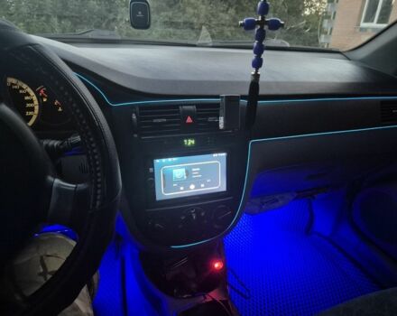 Зеленый Шевроле Лачетти, объемом двигателя 1.6 л и пробегом 280 тыс. км за 3500 $, фото 5 на Automoto.ua