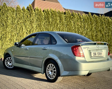 Зелений Шевроле Лачетті, об'ємом двигуна 1.8 л та пробігом 296 тис. км за 4200 $, фото 3 на Automoto.ua