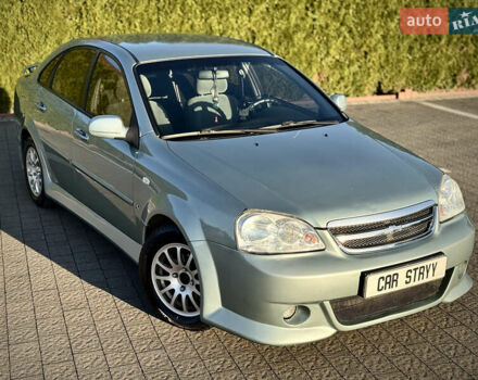 Зелений Шевроле Лачетті, об'ємом двигуна 1.8 л та пробігом 296 тис. км за 4200 $, фото 12 на Automoto.ua