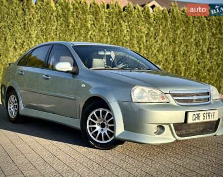 Зелений Шевроле Лачетті, об'ємом двигуна 1.8 л та пробігом 296 тис. км за 4200 $, фото 1 на Automoto.ua
