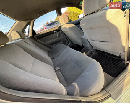 Зелений Шевроле Лачетті, об'ємом двигуна 1.8 л та пробігом 296 тис. км за 4200 $, фото 30 на Automoto.ua