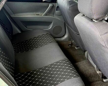 Зеленый Шевроле Лачетти, объемом двигателя 1.8 л и пробегом 190 тыс. км за 3300 $, фото 7 на Automoto.ua