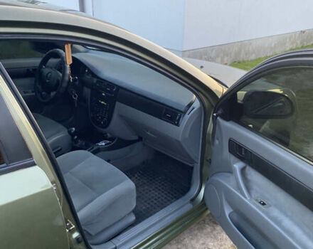 Зеленый Шевроле Лачетти, объемом двигателя 1.6 л и пробегом 350 тыс. км за 3700 $, фото 4 на Automoto.ua