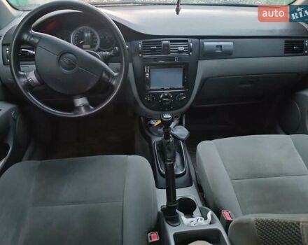 Зеленый Шевроле Лачетти, объемом двигателя 1.6 л и пробегом 203 тыс. км за 3600 $, фото 5 на Automoto.ua