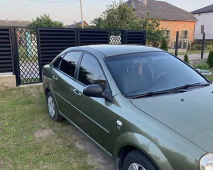 Зеленый Шевроле Лачетти, объемом двигателя 1.6 л и пробегом 350 тыс. км за 3700 $, фото 2 на Automoto.ua