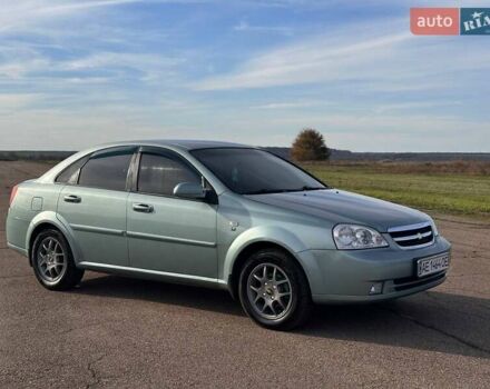 Зеленый Шевроле Лачетти, объемом двигателя 1.8 л и пробегом 238 тыс. км за 4700 $, фото 2 на Automoto.ua