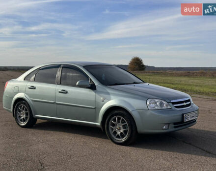 Зеленый Шевроле Лачетти, объемом двигателя 1.8 л и пробегом 238 тыс. км за 4500 $, фото 5 на Automoto.ua