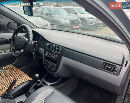 Зеленый Шевроле Лачетти, объемом двигателя 1.6 л и пробегом 237 тыс. км за 4999 $, фото 11 на Automoto.ua