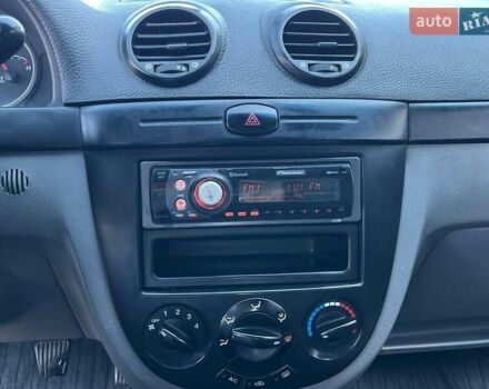 Зелений Шевроле Лачетті, об'ємом двигуна 1.8 л та пробігом 238 тис. км за 4490 $, фото 22 на Automoto.ua