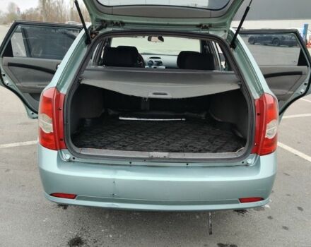 Зеленый Шевроле Лачетти, объемом двигателя 1.8 л и пробегом 331 тыс. км за 3700 $, фото 4 на Automoto.ua