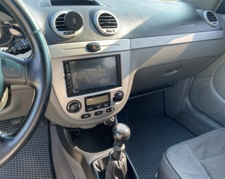 Зелений Шевроле Лачетті, об'ємом двигуна 1.8 л та пробігом 350 тис. км за 4100 $, фото 6 на Automoto.ua